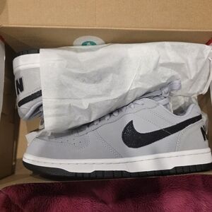 Men's Gray Nike Sneakers